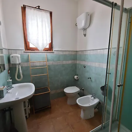 Domu Delunas Bed and Breakfast Giba