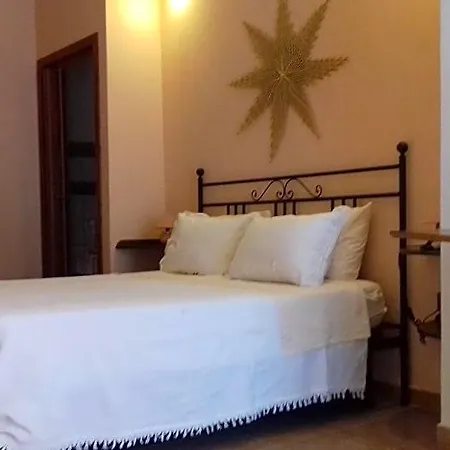Bed & Breakfast Domu Delunas