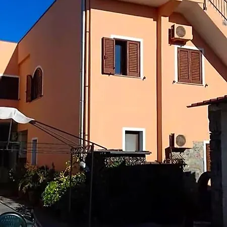 Bed & Breakfast Domu Delunas