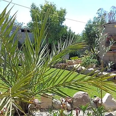Domu Delunas Bed & Breakfast